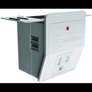 ‘Westinghouse’ Outlet Valet